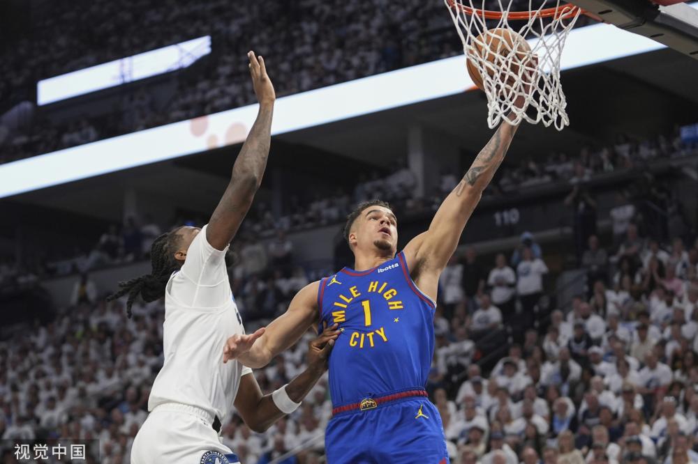 然而在这场 然而在这场